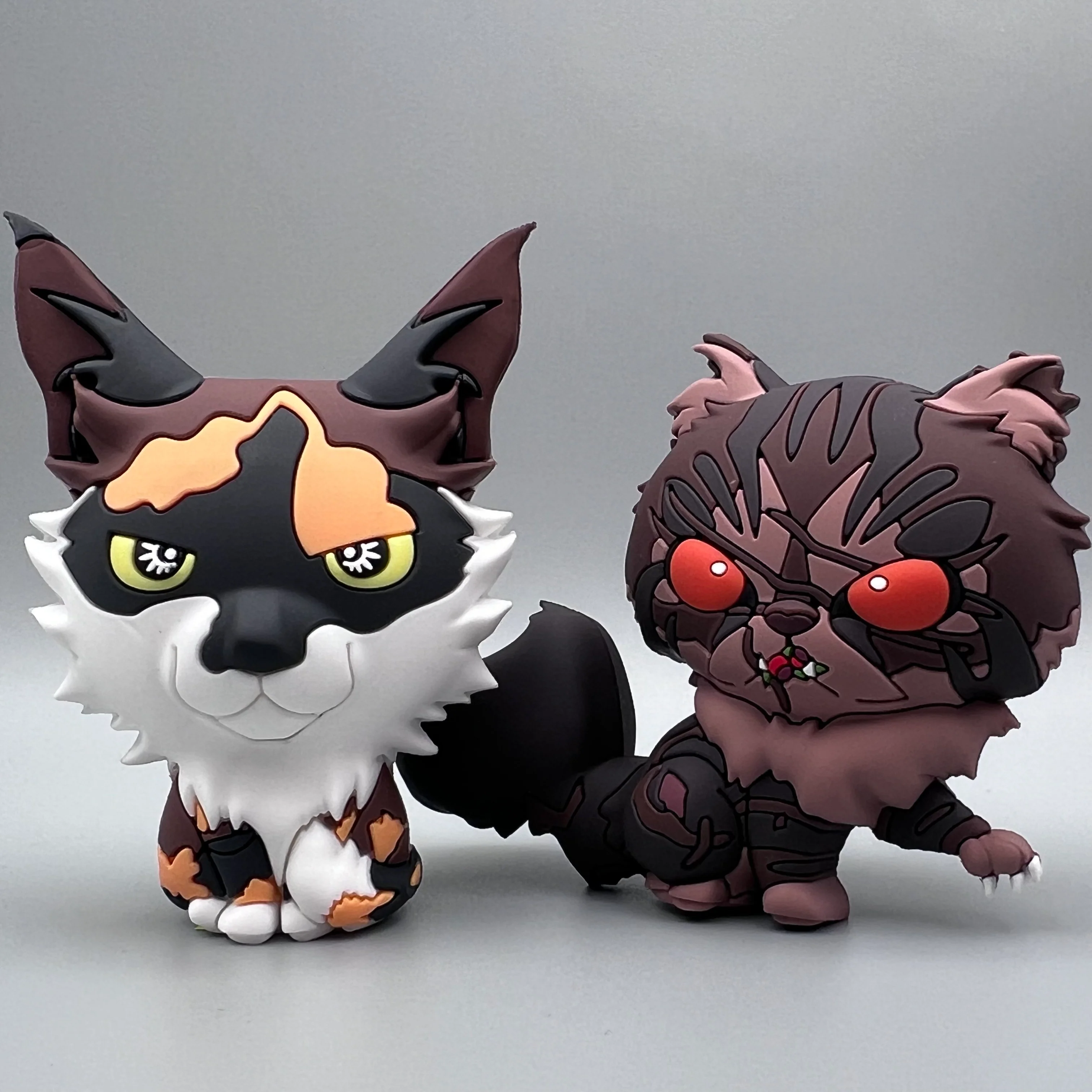 Brokenstar & Sol - Mini Collector Figures (Series 8) - Image 3