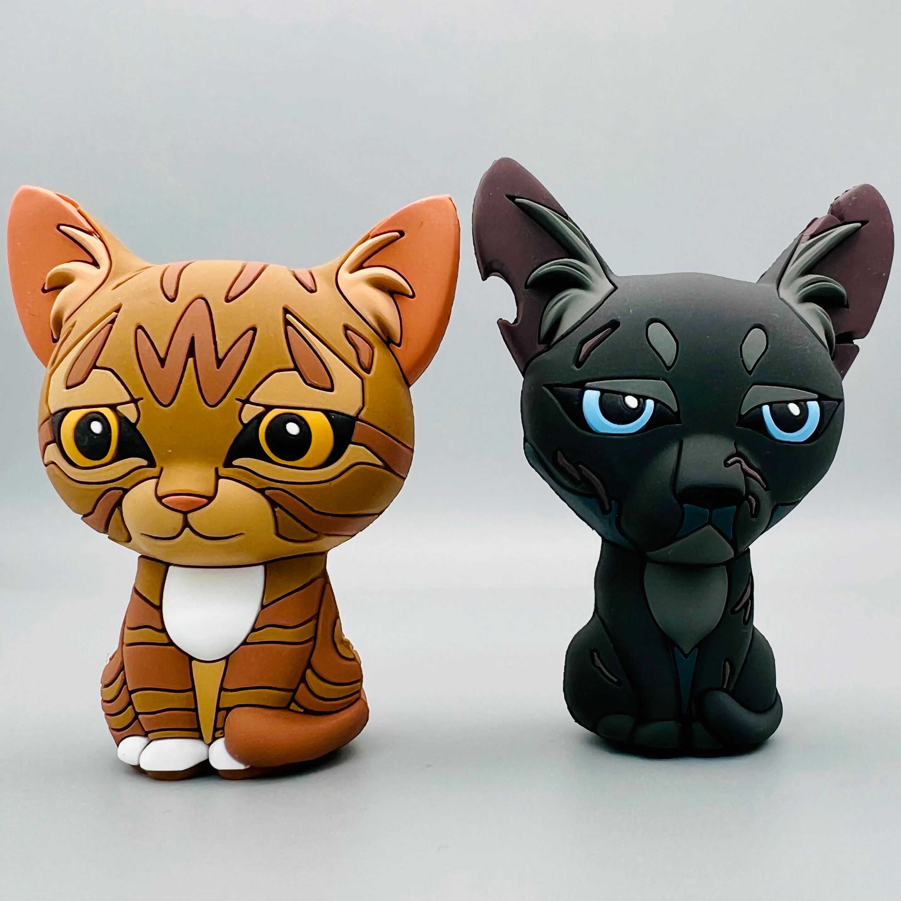 Leafpool & Crowfeather - Mini Collector Figures (Series 5) - Image 3