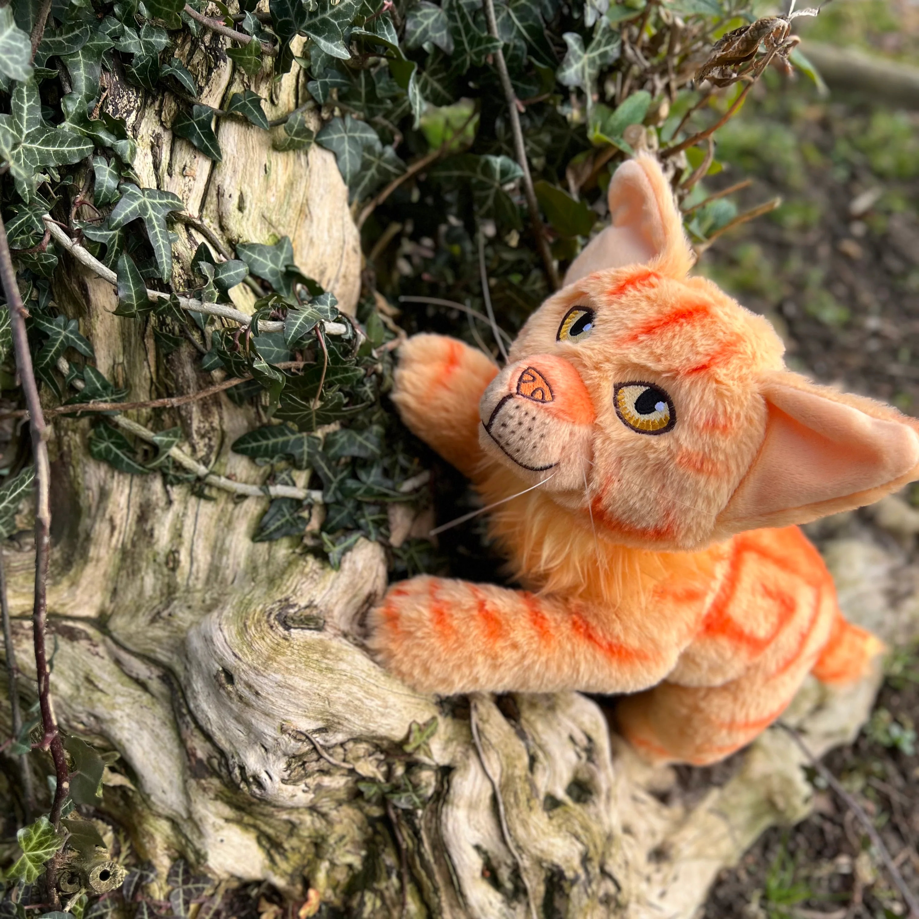 Lionblaze Large Plush Cat - Image 4