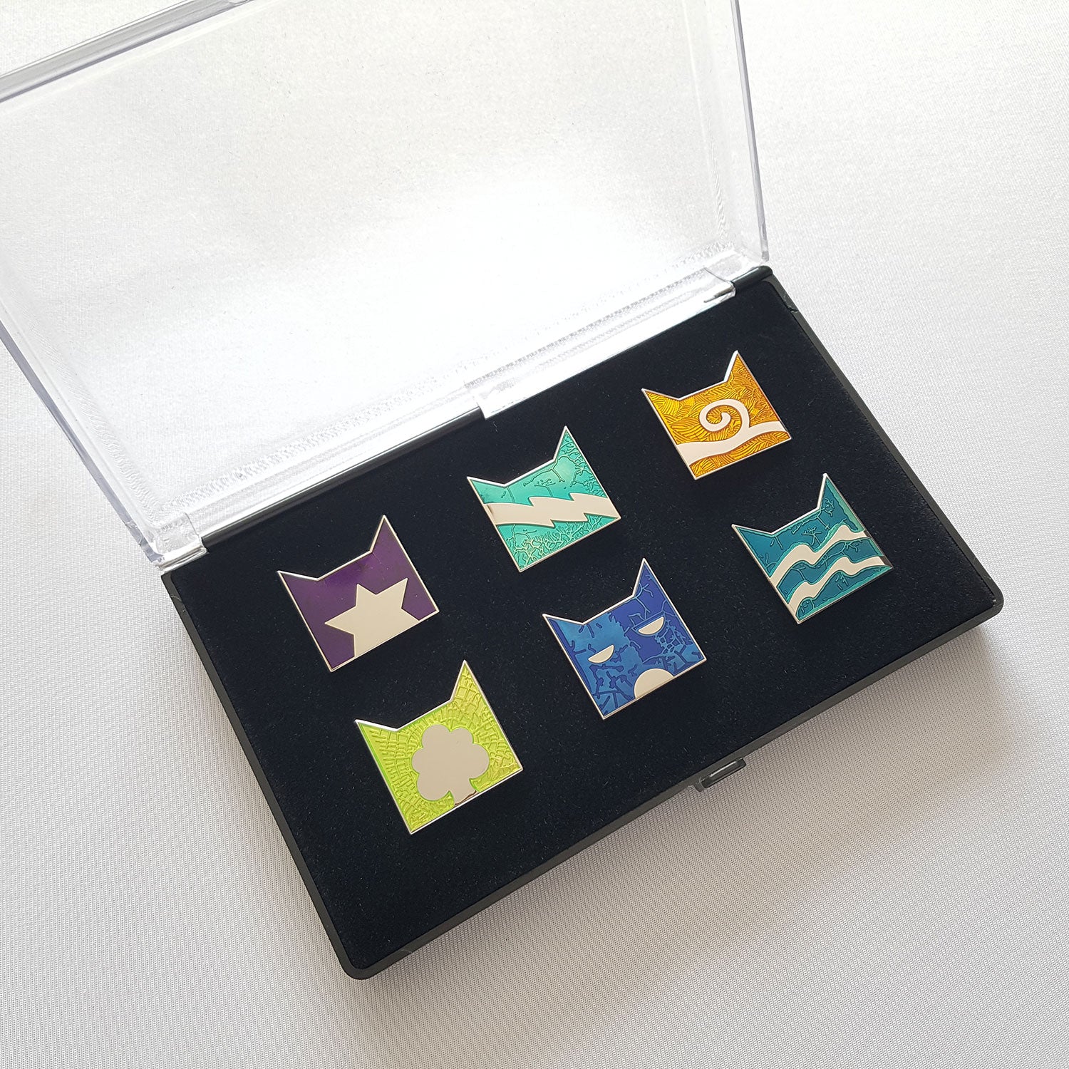 Clan Pin Badges Set - Image 2