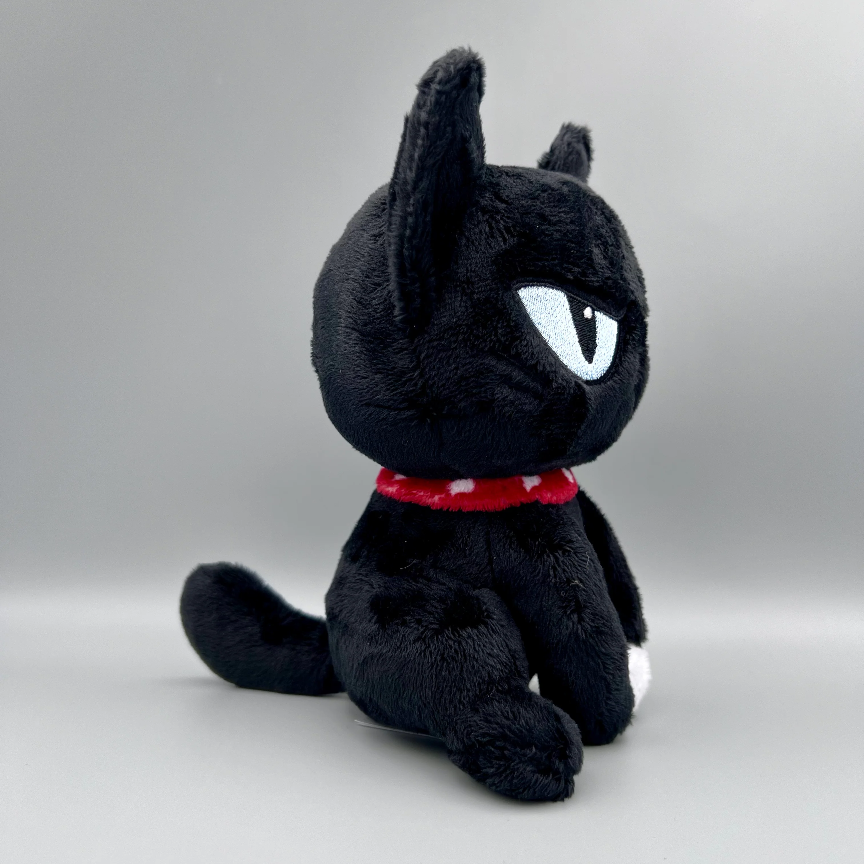 Scourge 6" Mini Plush Cat - Image 3
