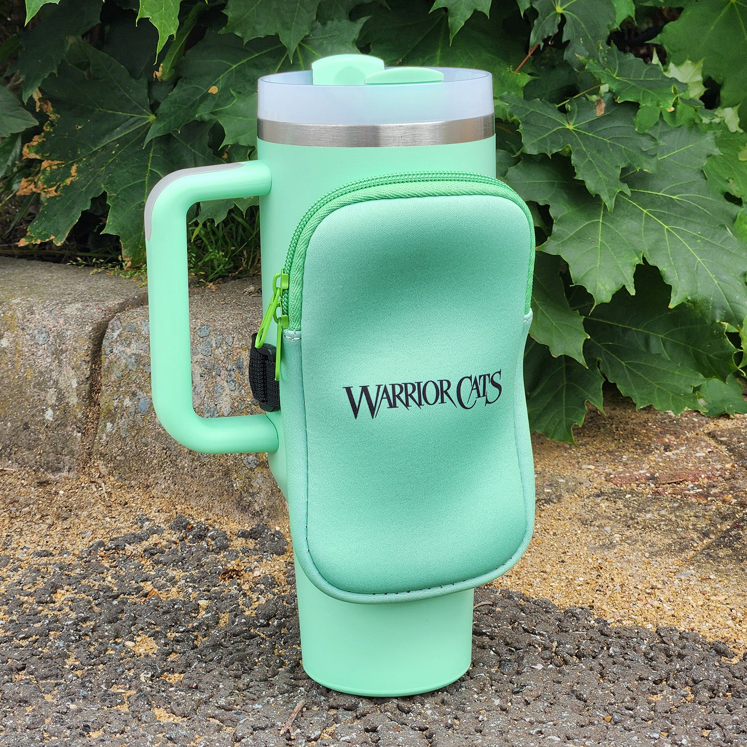 Warrior Cats Giant Travel Mug Pouch - Image 3